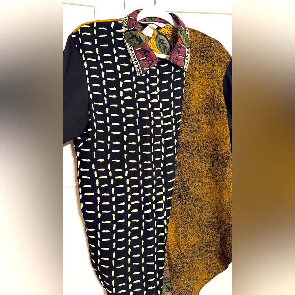 Black and Gold Patterned Women’s Shirt